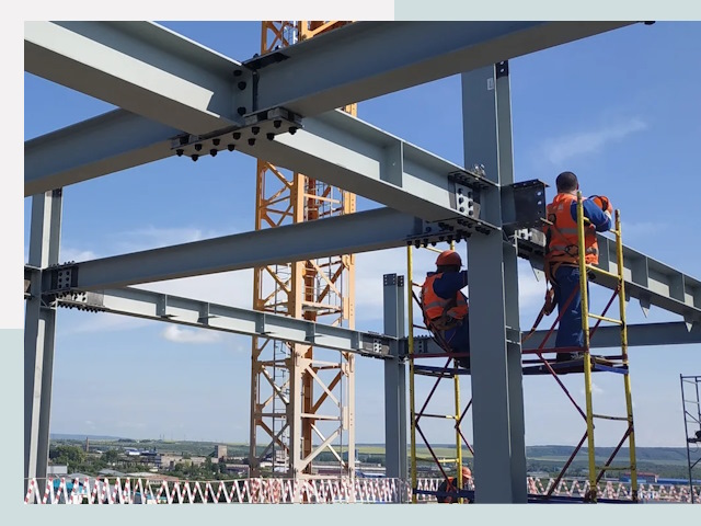 Монтаж металлоконструкций в Луге