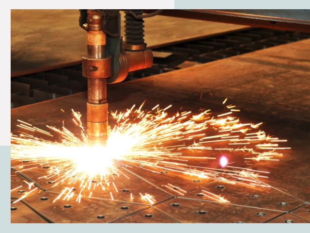 Плазменная резка металла в Луге от 619 руб.
